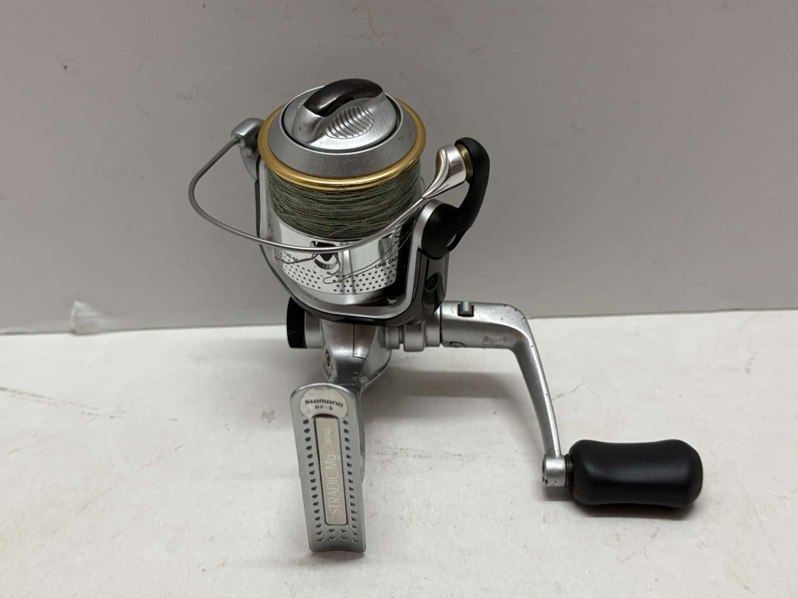 Shimano Stradic 1000MgF Spinning Fishing Reel