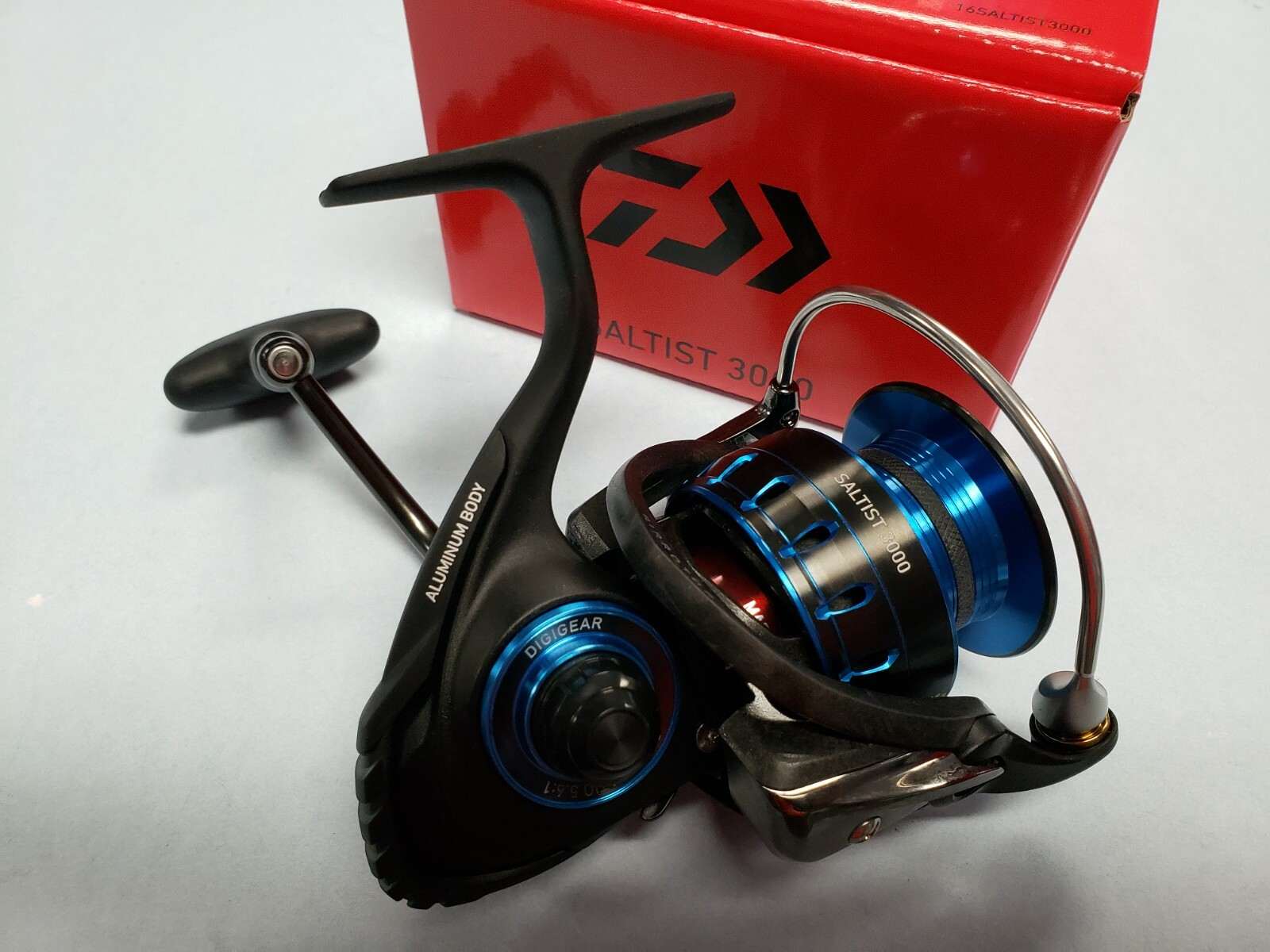 Daiwa Saltist Spinning Reels
