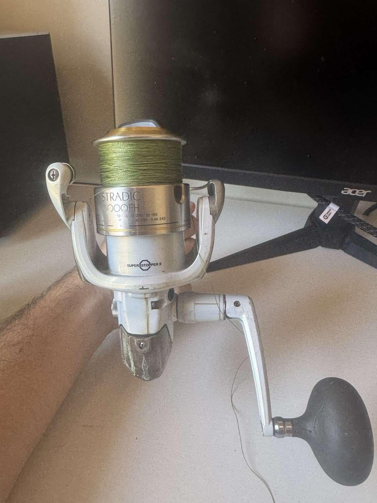 Shimano Stradic 8000FH fishing spinning reel