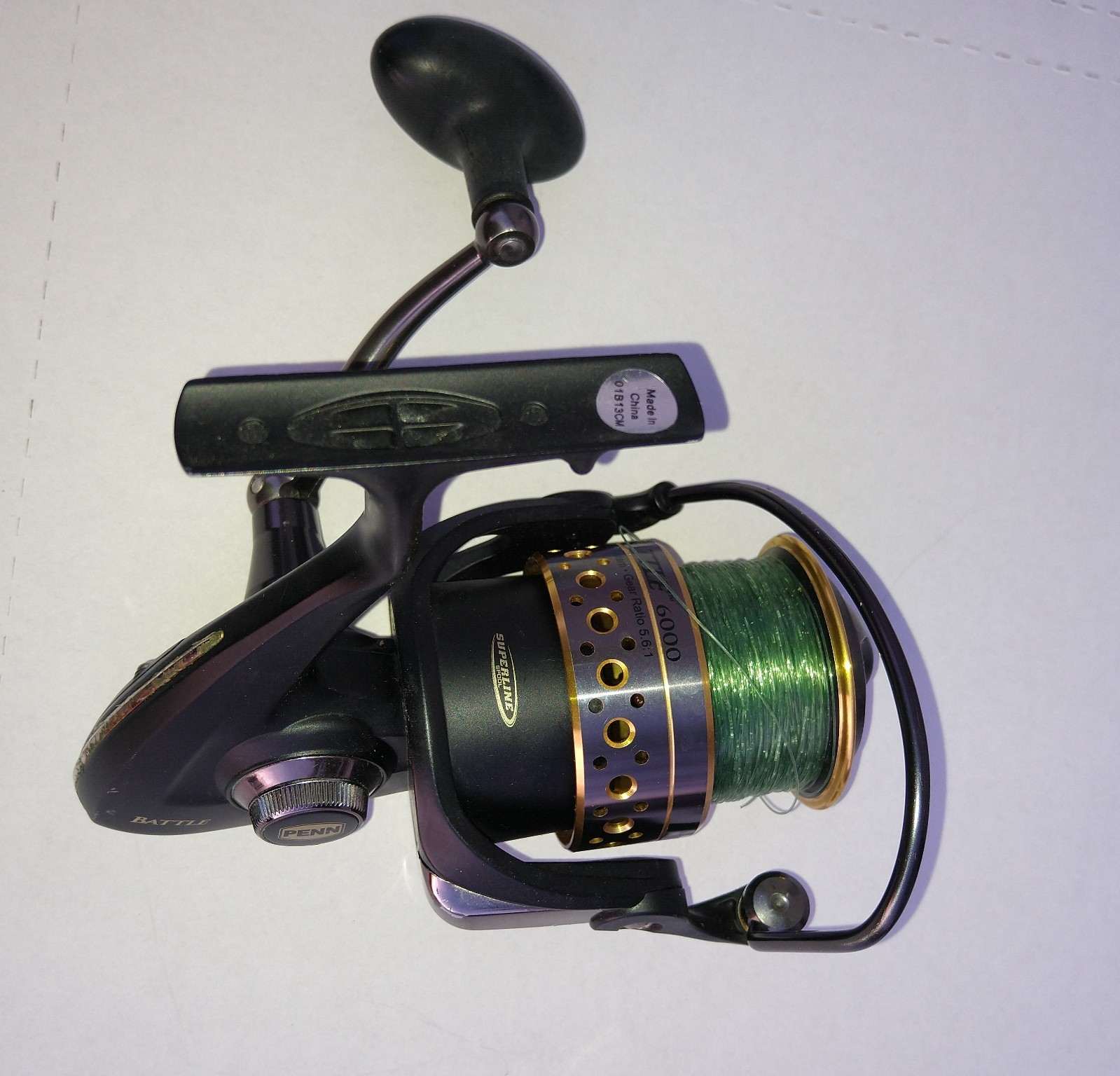 MINT CONDITION    –       PENN  BATTLE  6000  SPIN CASTING REEL