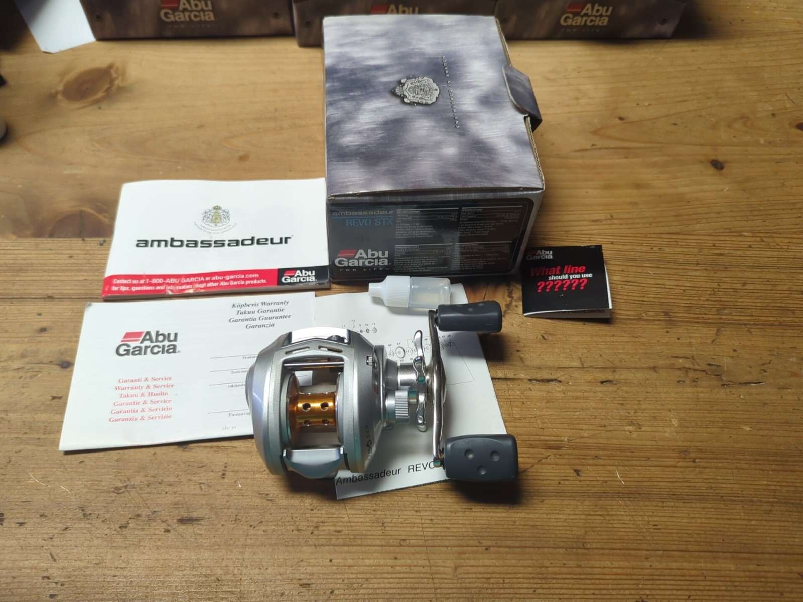 ABU GARCIA Casting Reel REVO STX Ambassadeur – FAST SHIPPING! Mint In Box +Paper