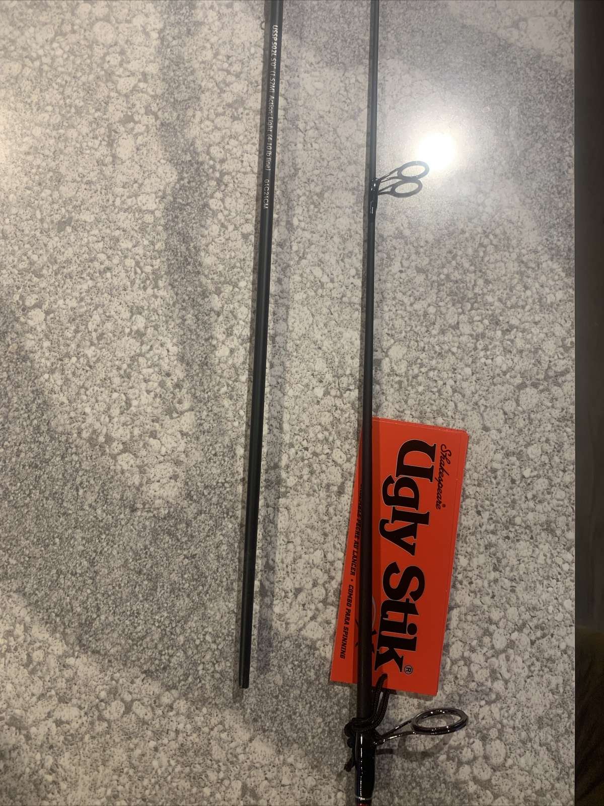 Shakespeare Ugly Stik GX2 Spinning Rod 5’ Light 4-10 Lb Line 2 Piece Light