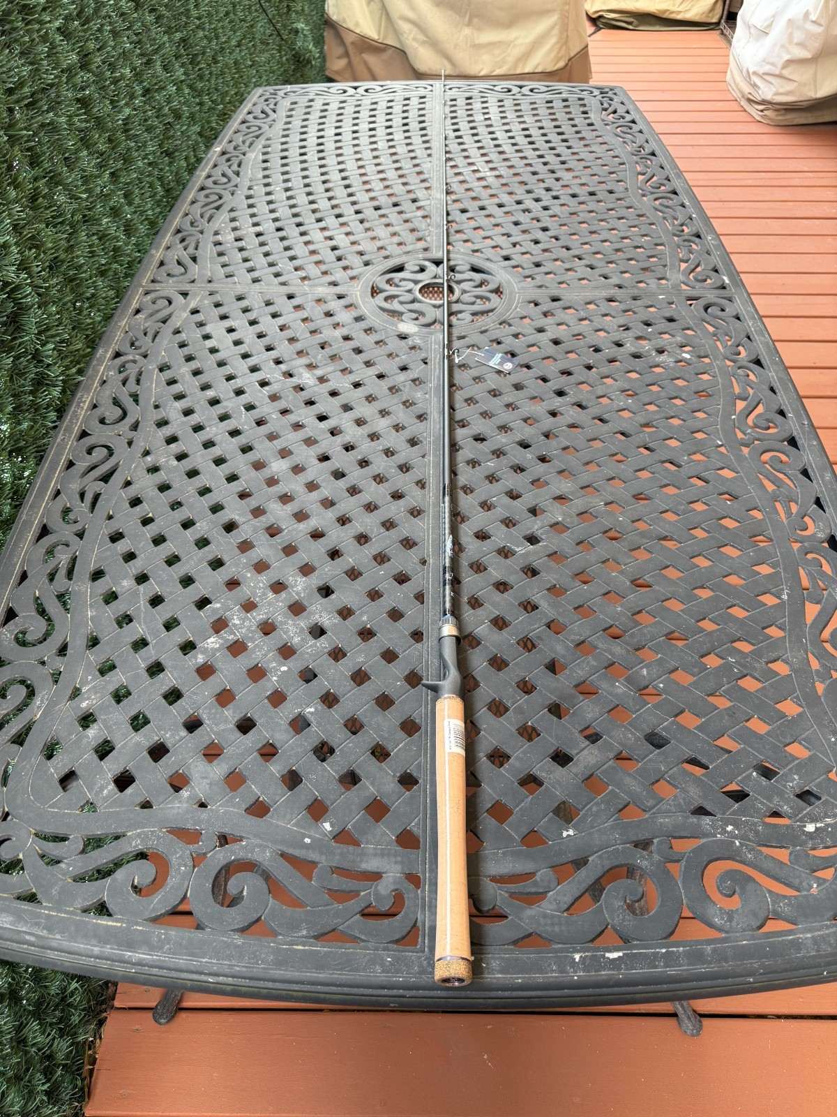 Dobyns Champion XP DC 734C FH, 7’3″, Heavy, Fast, 10-20lb, 1/4-1oz, Casting Rod