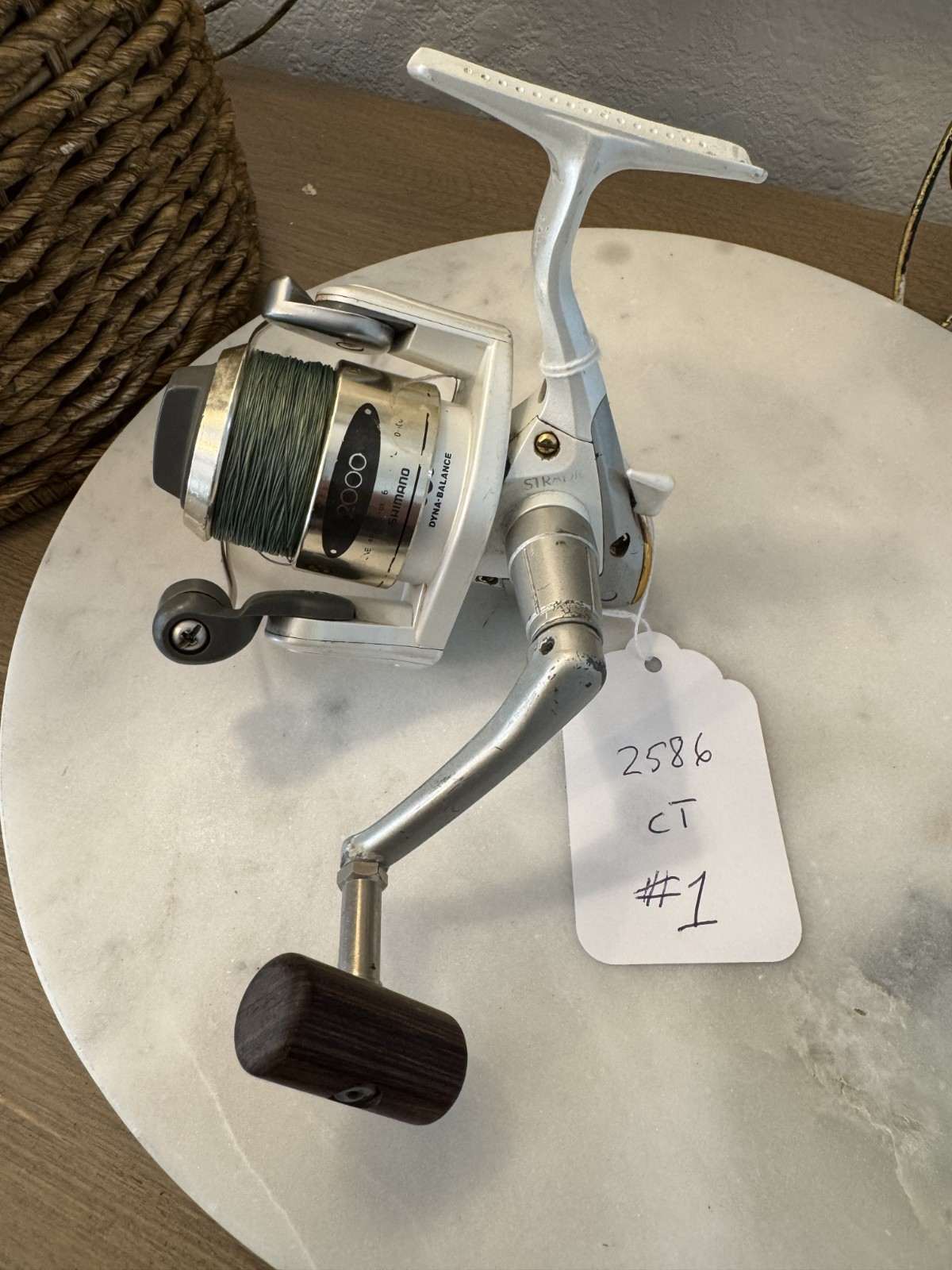 Shimano Stradic 2000 FE Spinning Reel 2000FE white, wood handle, made in Japan