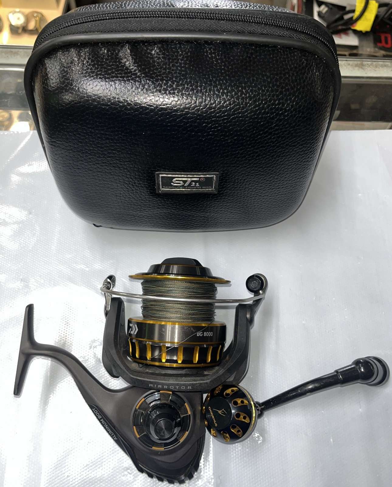 Daiwa BG 8000 7 bearings Spinning Reel w/ ST21 pouch
