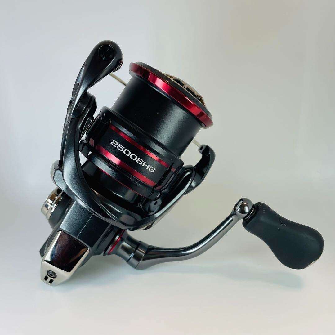 Shimano 20 Vanford 2500SHG Spinning Reel Used Excellent Condition From Japan