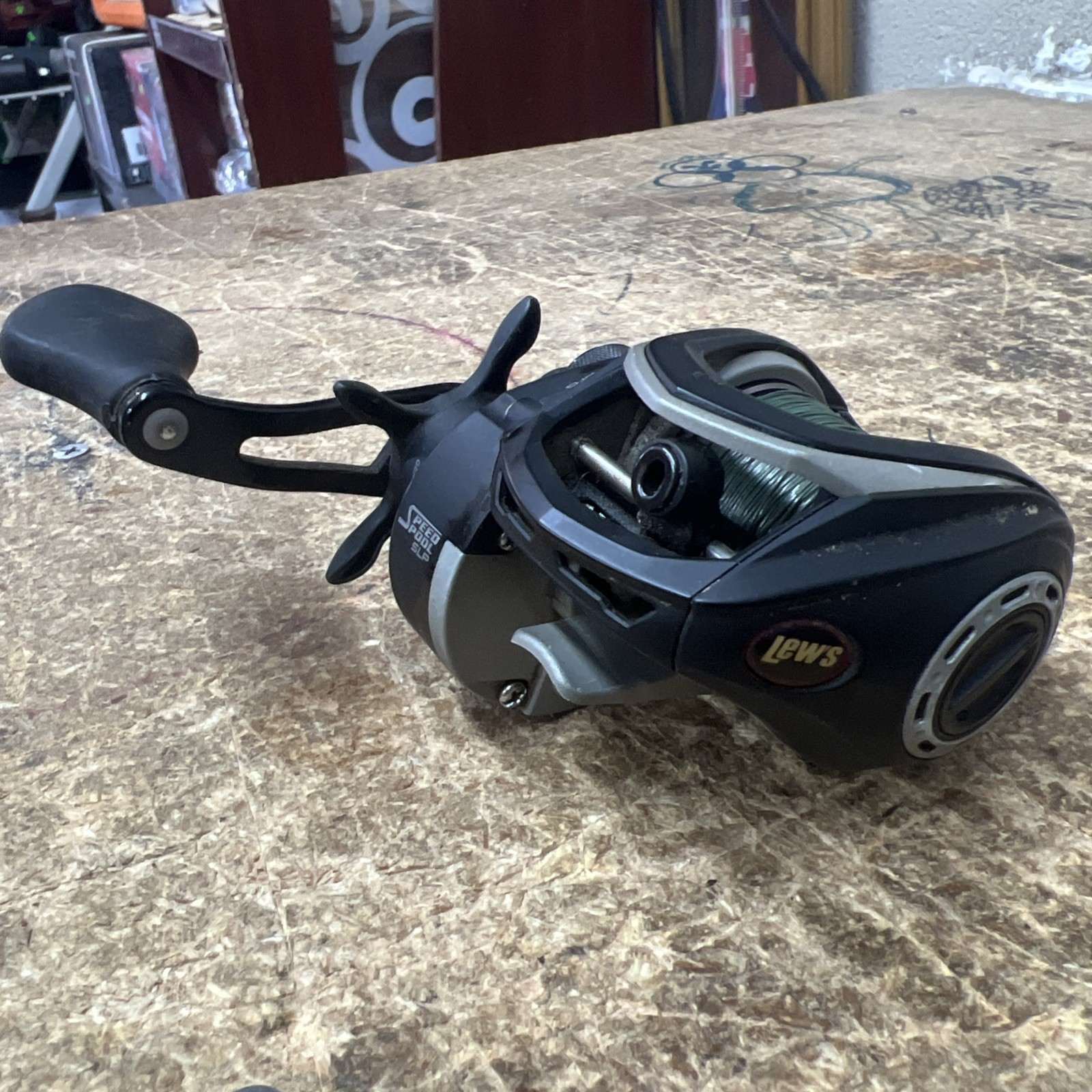 Lew’s LP1SHB Laser Pro Speed Spool SLP 7.5:1 Gear Ratio 10 Bearing Fishing Reel