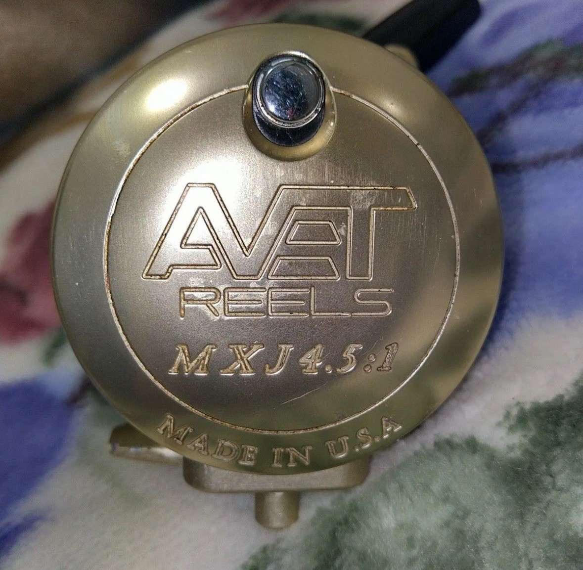 AVET mjx4.5:1 made in usa Reel Ship From Japan