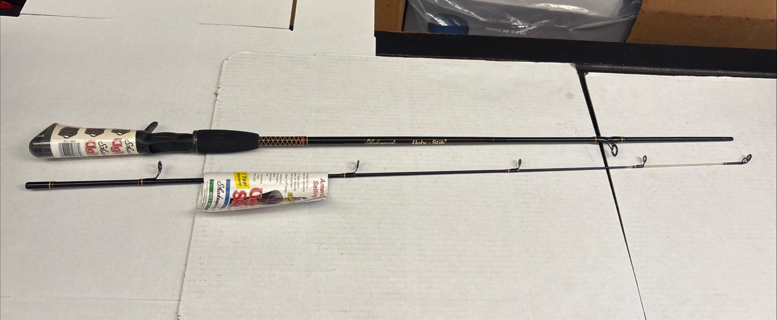 Ugly Stik Graphite Core Shakespeare SCL 1100 6’0 Rod NOS 2 Piece