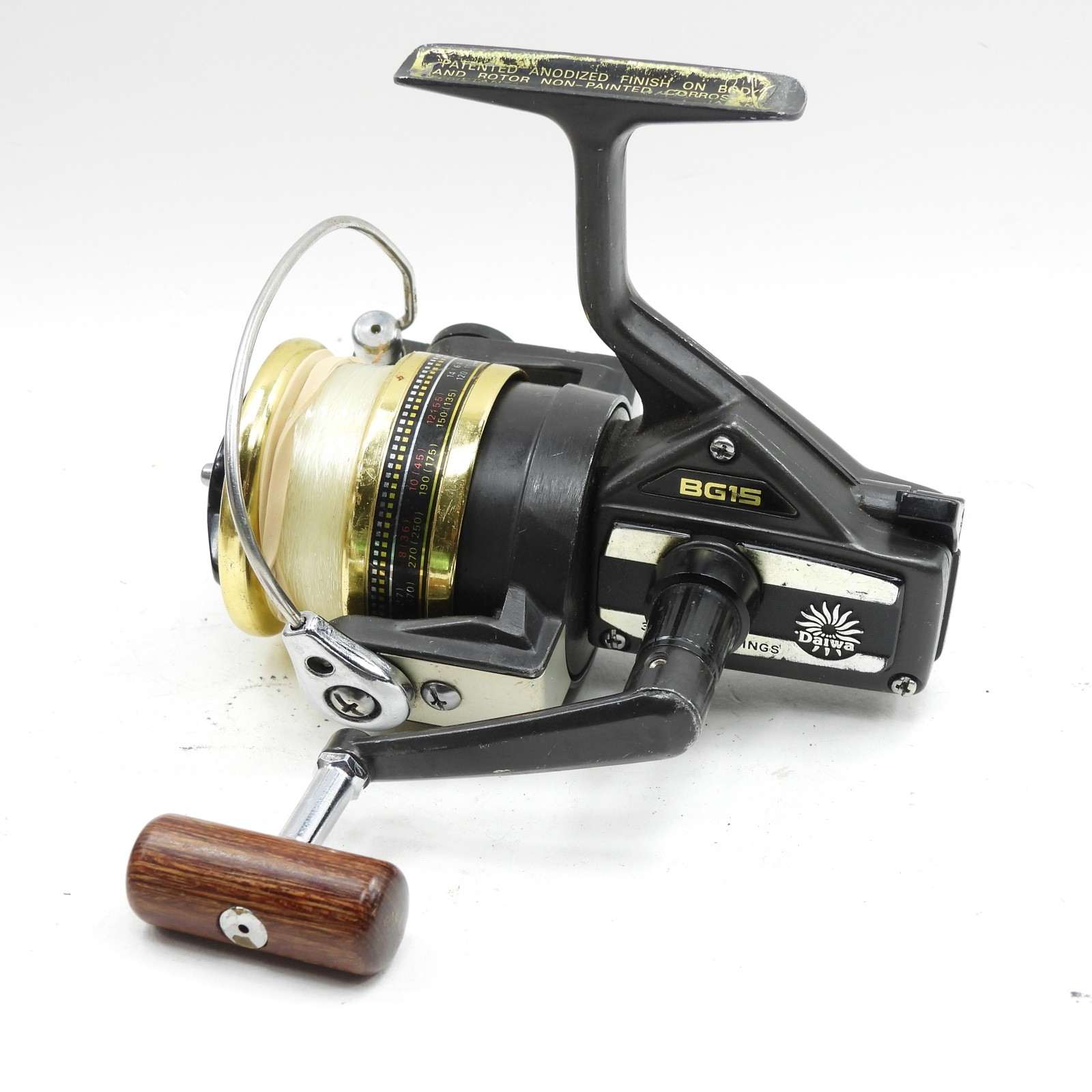 Daiwa BG15 Spinning Fishing Reel. Made in Japan.