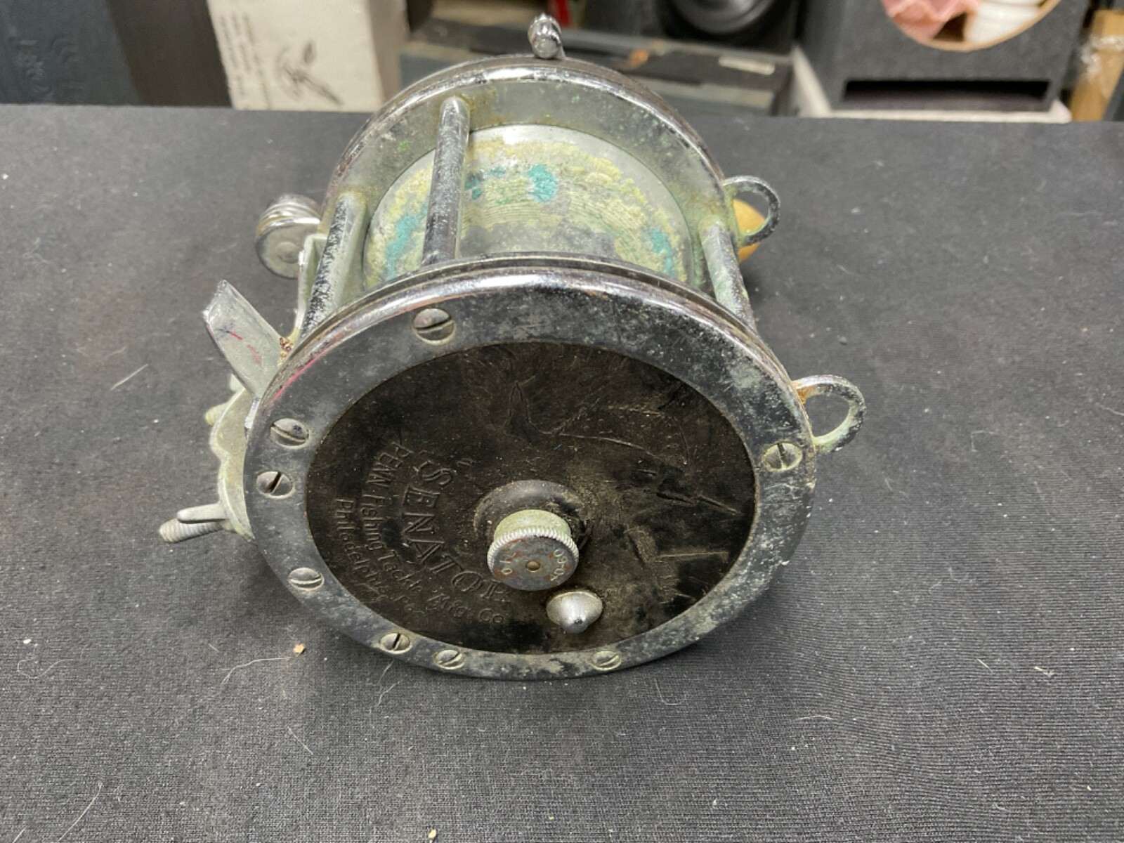 VINTAGE PENN SENATOR REEL 4/0