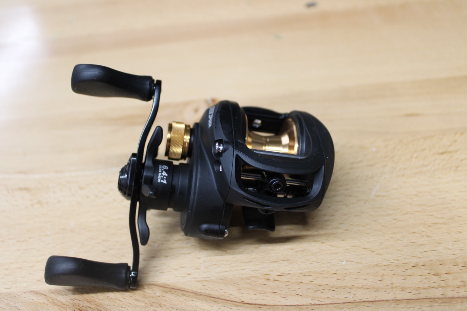 Lews CSS1H Baitcasting Reel L432652D-ok