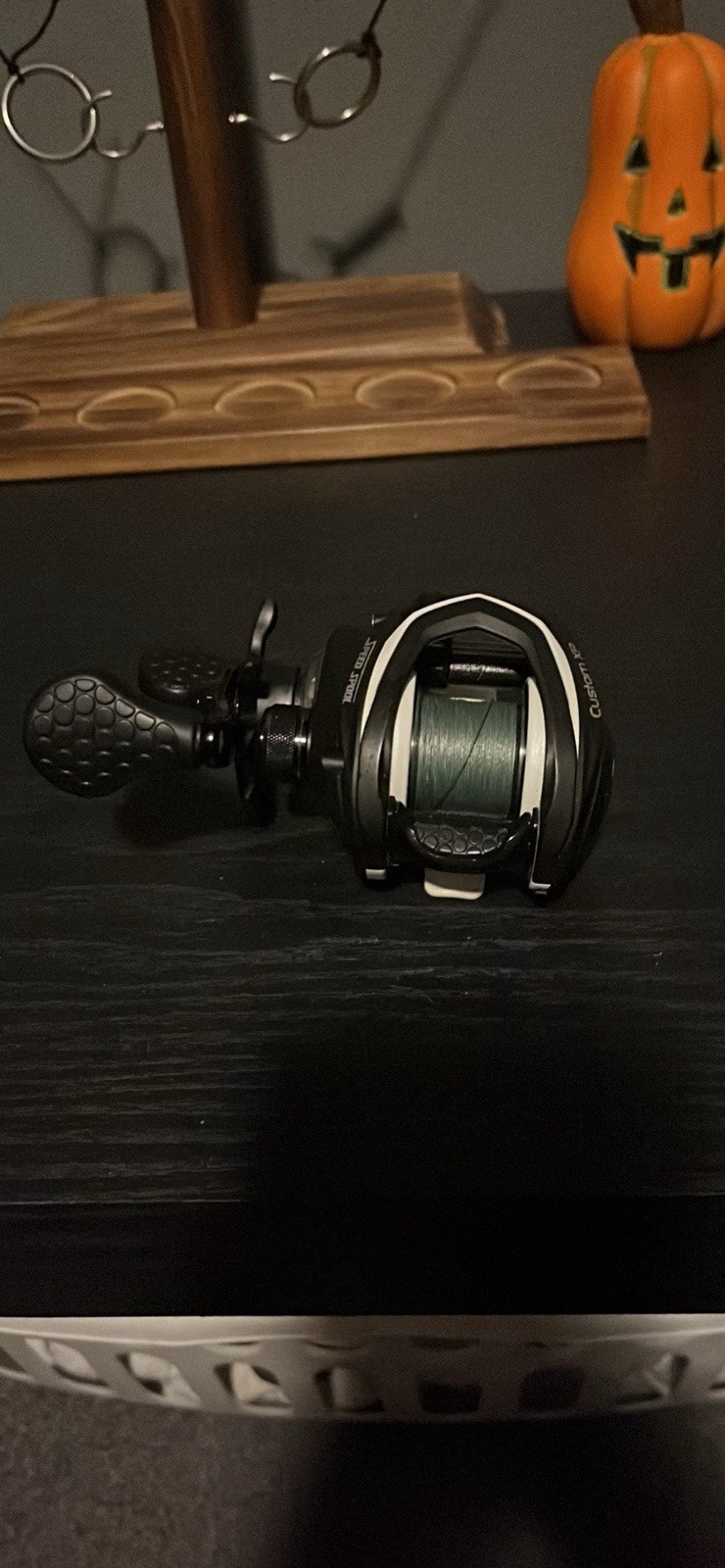 Lew’s Custom XP Speed Spool Bait casting Reel