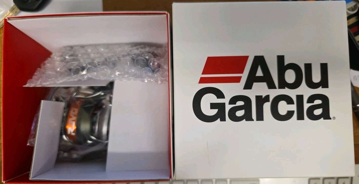 Abu Garcia REVO3 X SP20 Revo X Spinning Reel Size 20 – Gear R 6.2:1 – Bearings 7