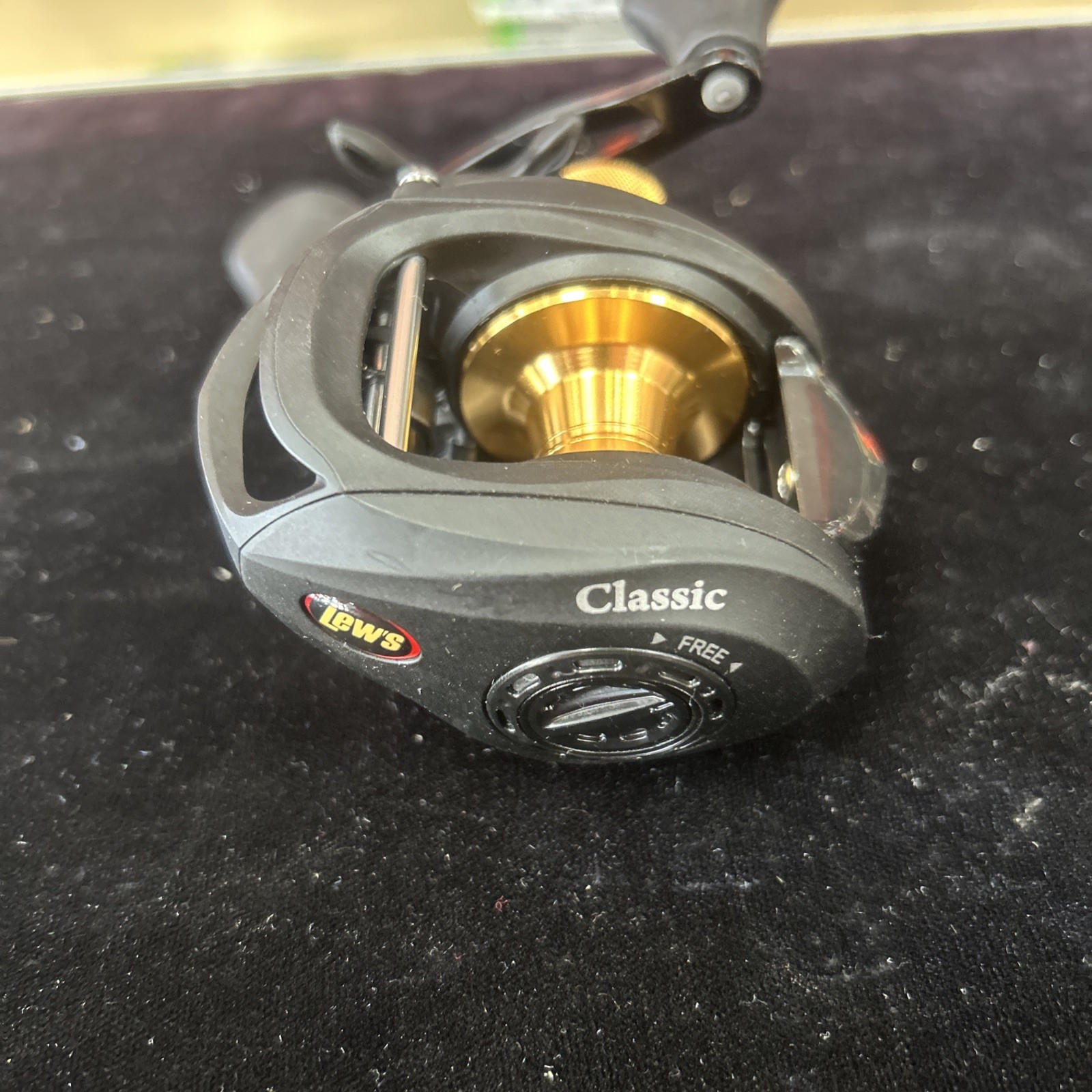 LEW’S Classic pro Fishing Reel (CSS1H)