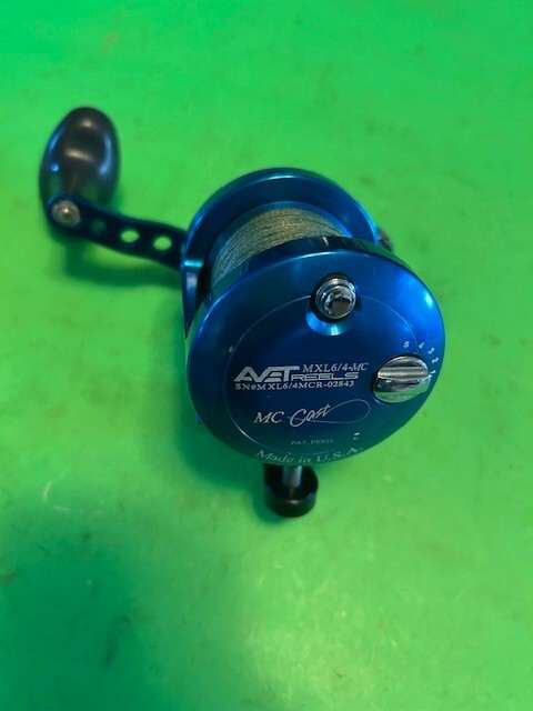 AVET MXL 6/4-MC MAGIC CAST CONVENTIONAL CASTING TWO-SPEED FISHING REEL