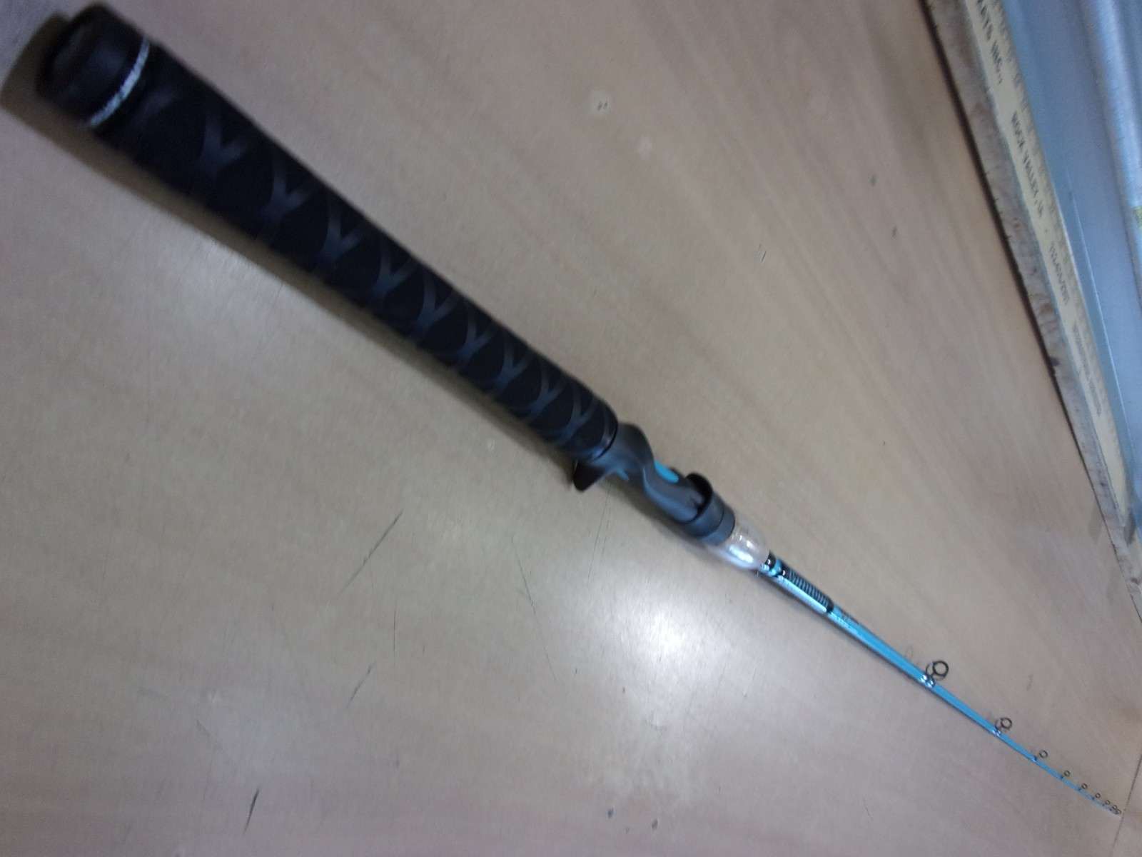 SHAKESPEARE UGLY STIK CARBON INSHORE 7 foot Medium Light casting rod