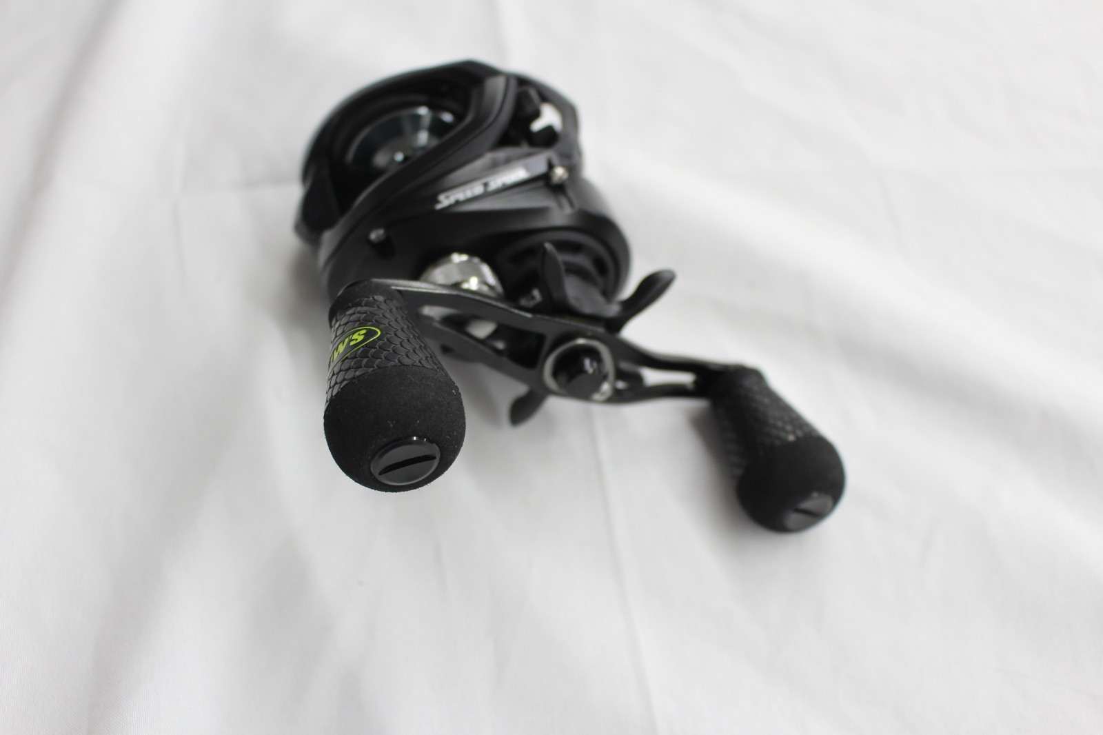 Lew’s REACTOR Speed Spool SLP 7.5:1 Ratio RH Fishing Reel R1SH Black