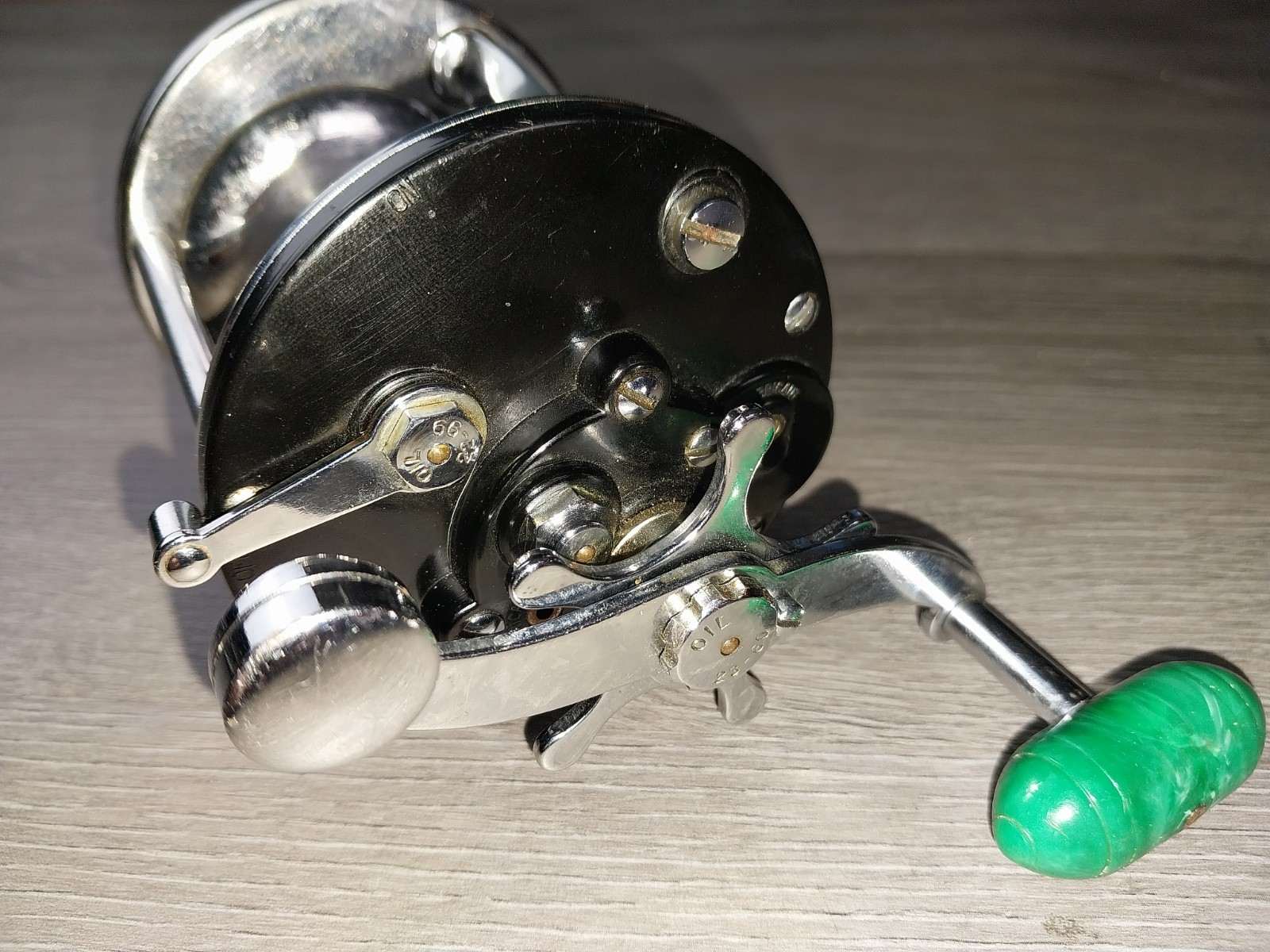 Penn Leveline 350 Saltwater Fishing Reel Nice and Clean