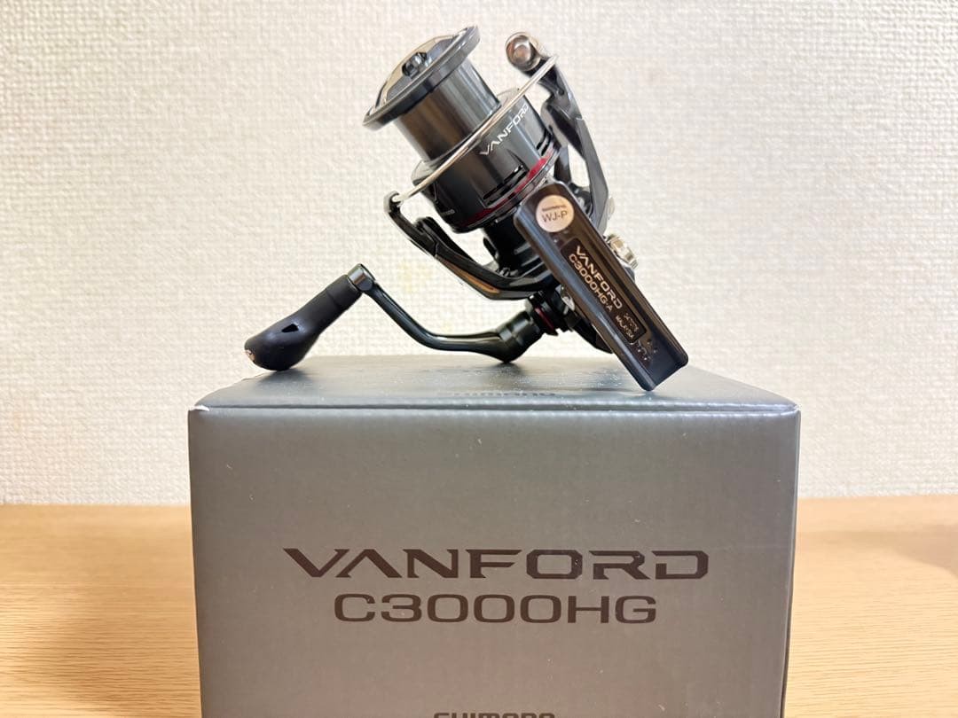 Shimano Vanford C3000HG Spinning Reel 24 Ball Bearings Used Excellent Condition