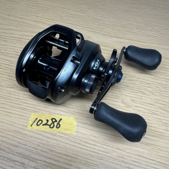 SHIMANO 19 SLX MGL 70HG Right Handed Baitcasting Reel no Box