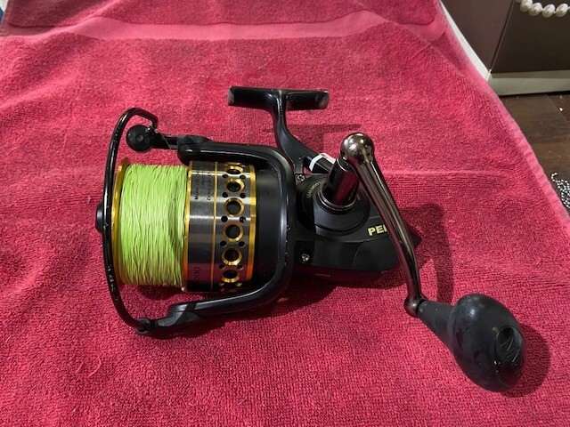 PENN BATTLE II HT-100 SPINNING REEL 5.3:1 GEAR RATIO GOOD CONDITION Ships Free!!