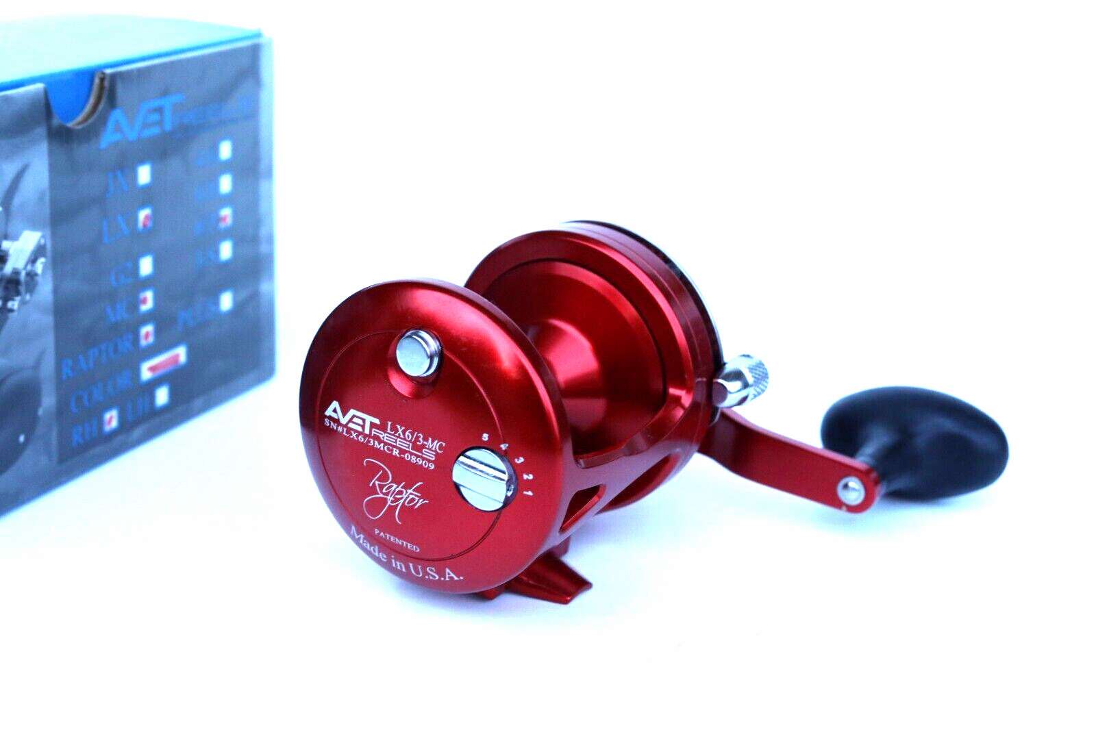 Avet LX6/3 MC Raptor Two-Speed Lever Drag Reel RAPTOR – Right Hand – RED