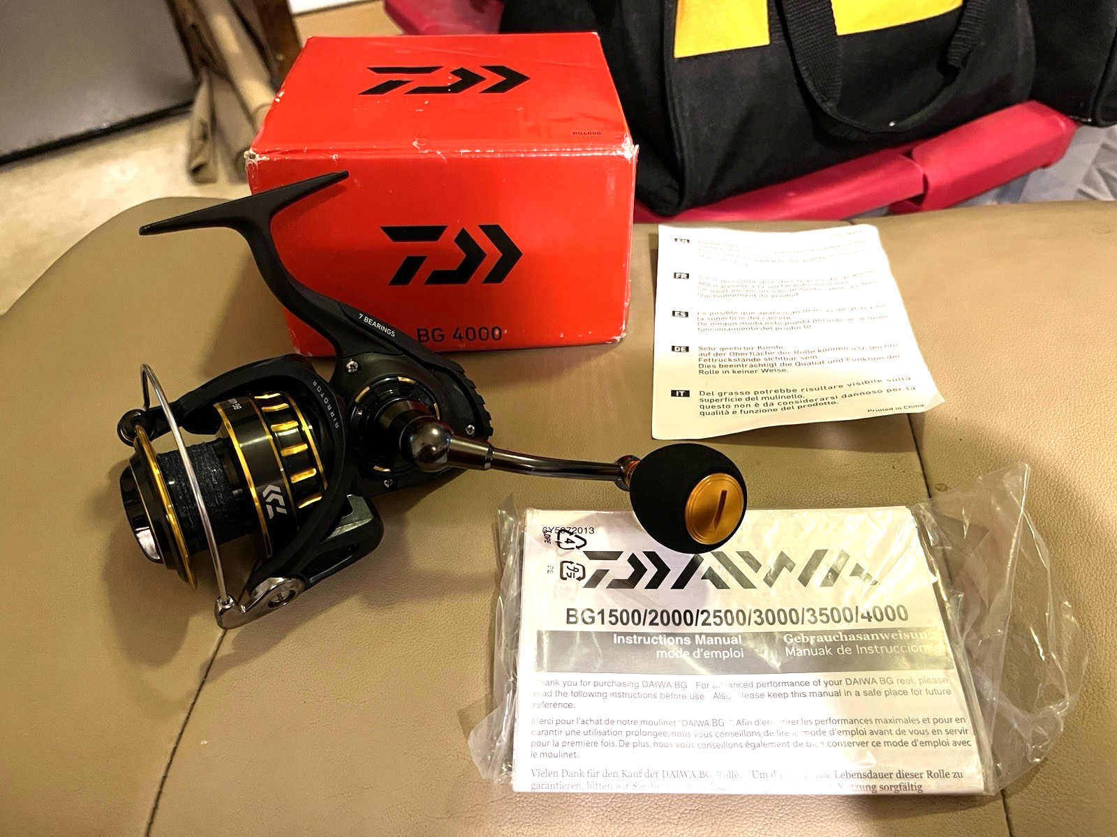 Daiwa BG4000 Spinning Fishing Reel W/ Upgraded EVA Foam Power Knob BG 4000