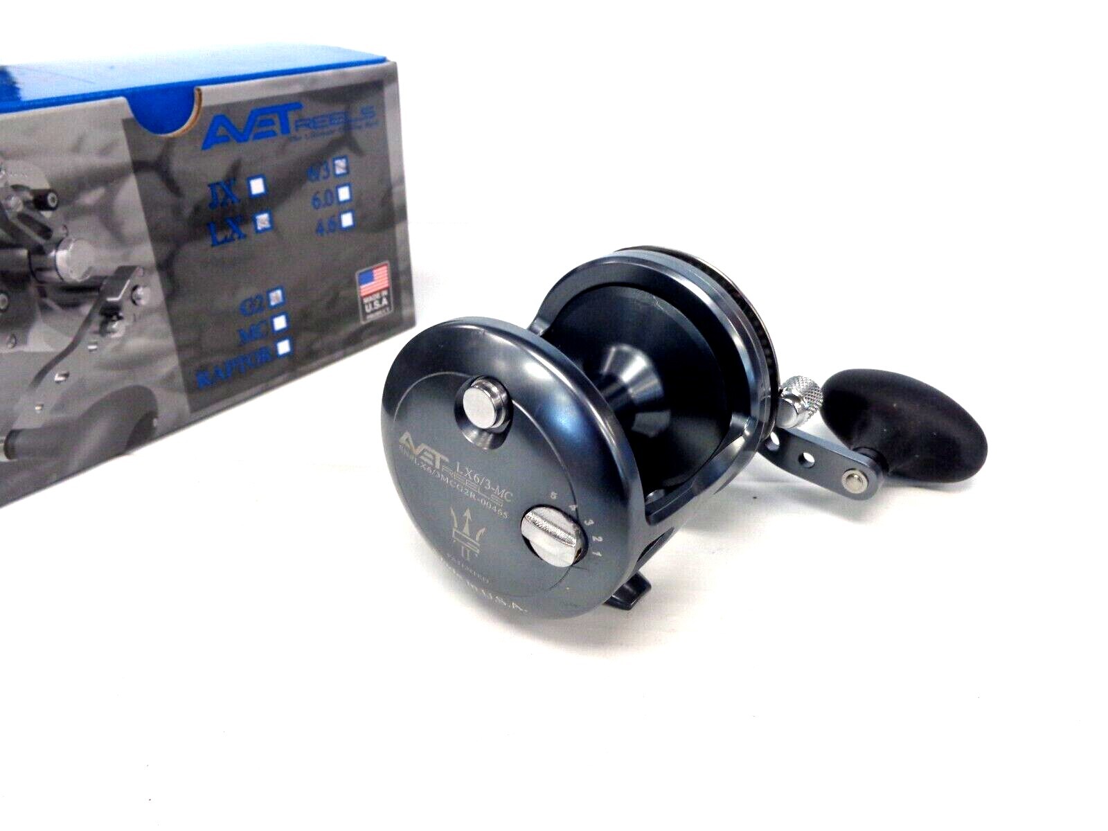 Avet LX6/3 G2 MC Cast Two-Speed Lever Drag Reel – Right Hand – GUNMETAL