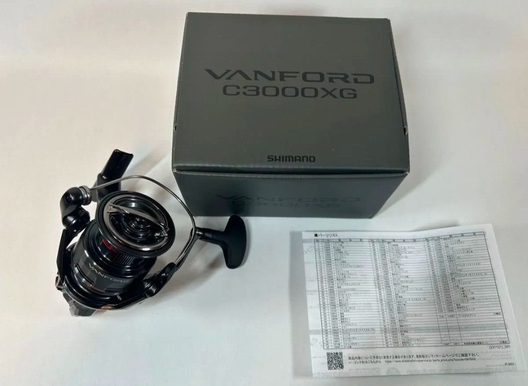 Shimano 24 VANFORD C2500S Spinning Reel From Japan New