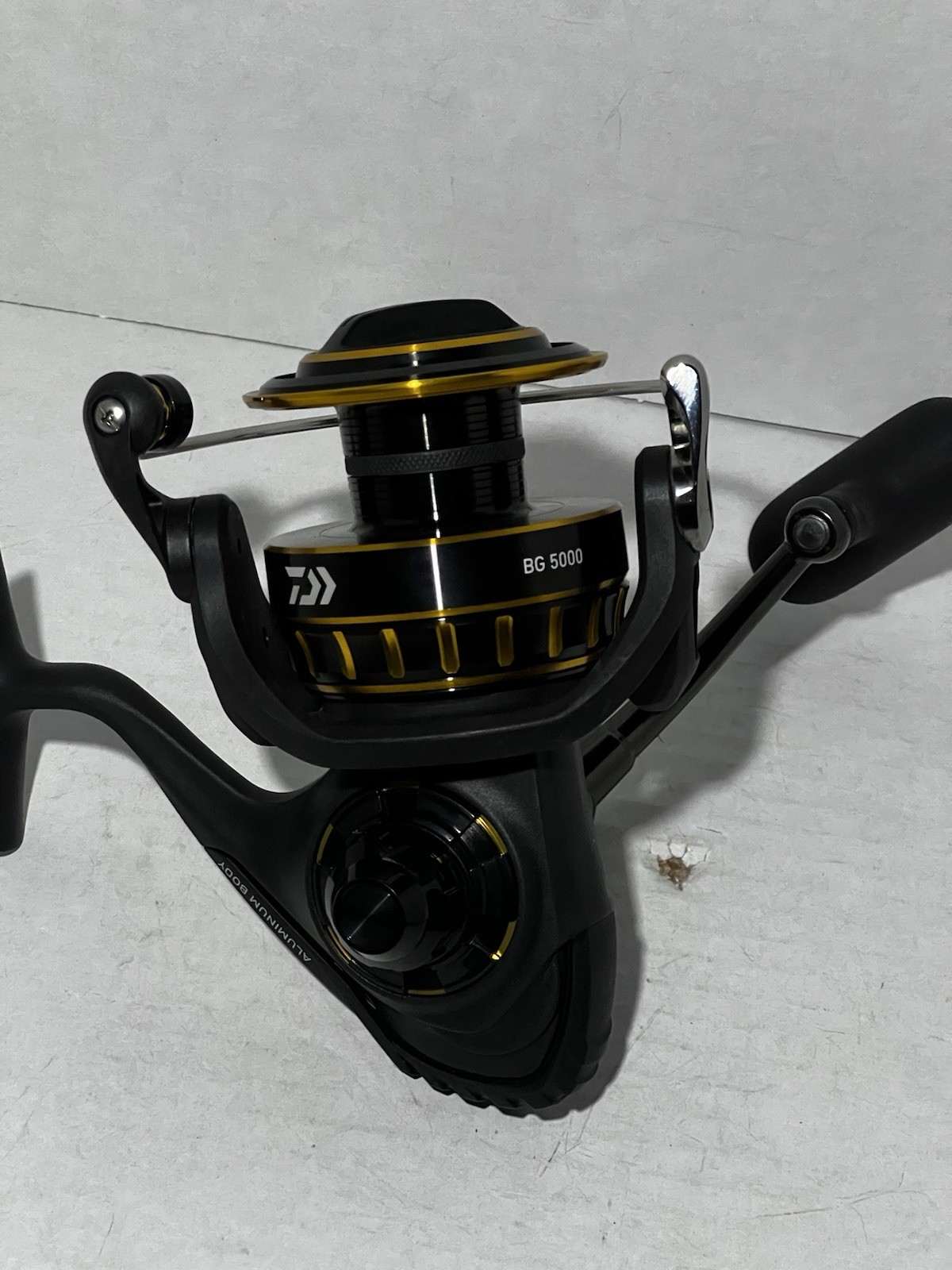 Daiwa BG 5000 Saltwater Spinning Reel Gold/Black