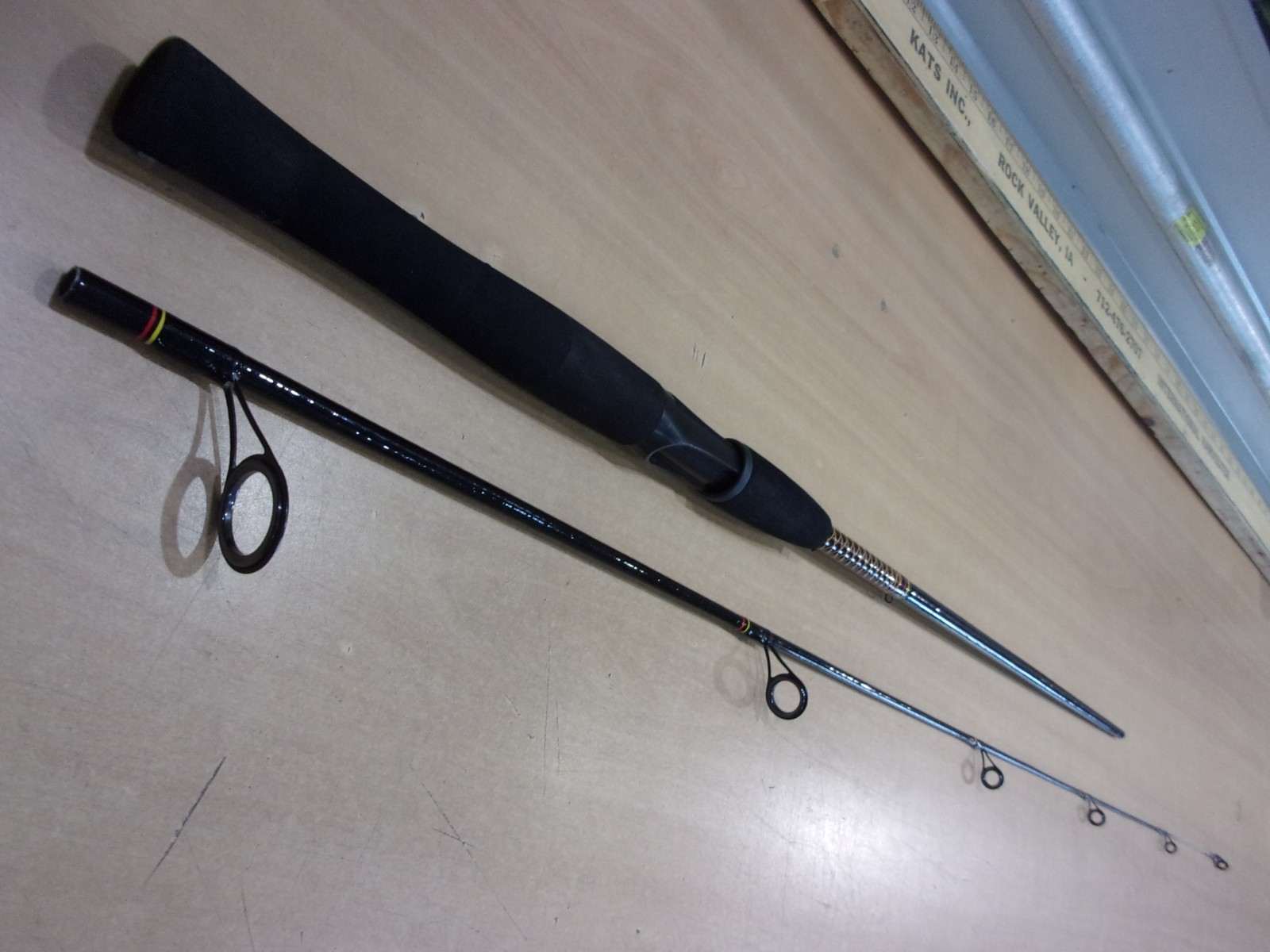 SHAKESPEARE UGLY STIK   5 foot 10 inch spinning rod #SPL 1102 5’10”
