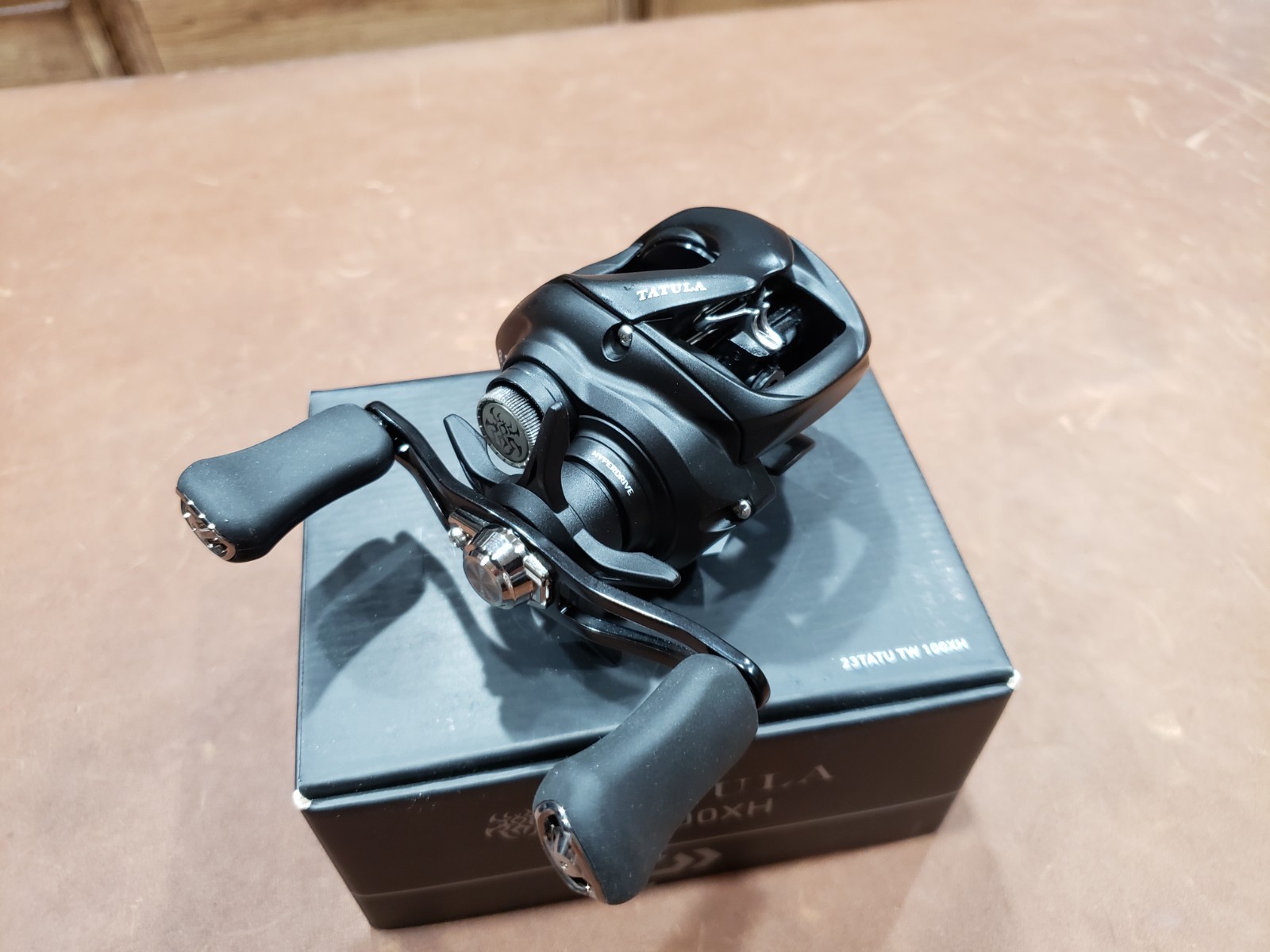 Daiwa Tatula TW 100XH 8.1:1 RH Casting Reel TATU100XH
