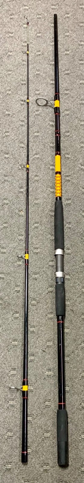 ** Ugly Stik Bigwater Spinning Fishing Rod 12 ft  Heavy 20-40 lb Line 3-8 oz