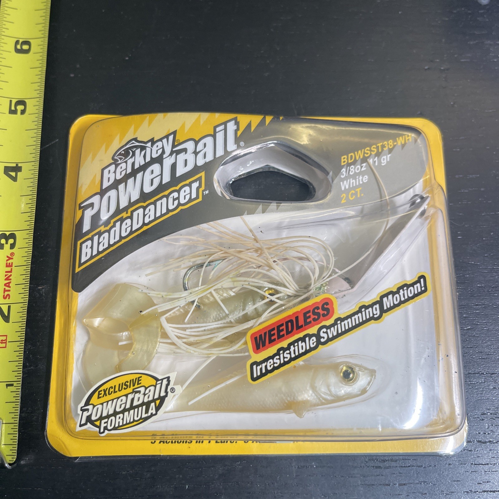 Berkley PowerBait BladeDancer BDWSSST38-WH Weedless 3/8oz 11 gm White NIP