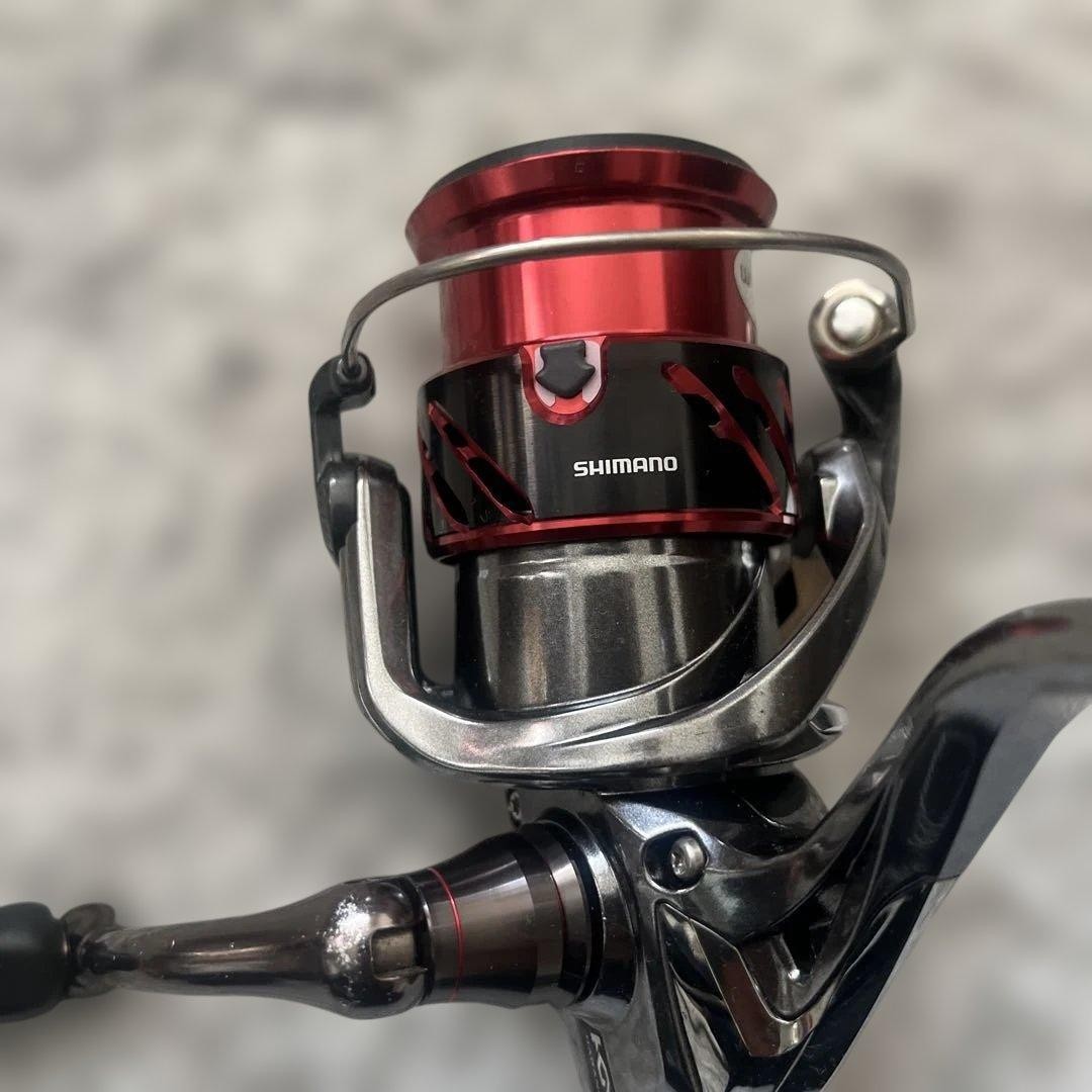 Shimano Stradic C14+ 2500S-B Spinning Reel Red/Silver Used