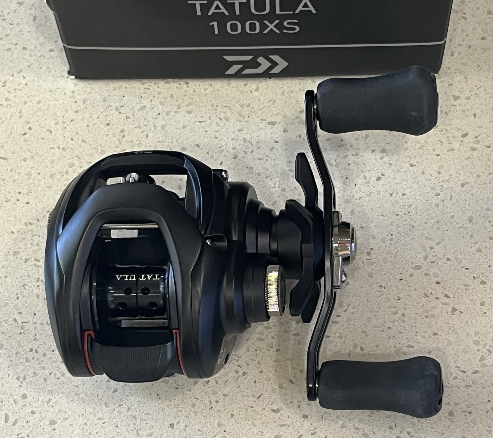 NEW! Daiwa Tatula 100XS Low Profile Baitcast Reel RIGHT HAND 8BB 8.1:1 (TTU100XS