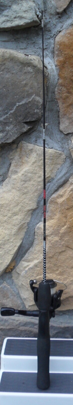 Shakespeare Ugly Stick Fishing Rod 36” Avengers USBL361M, reel