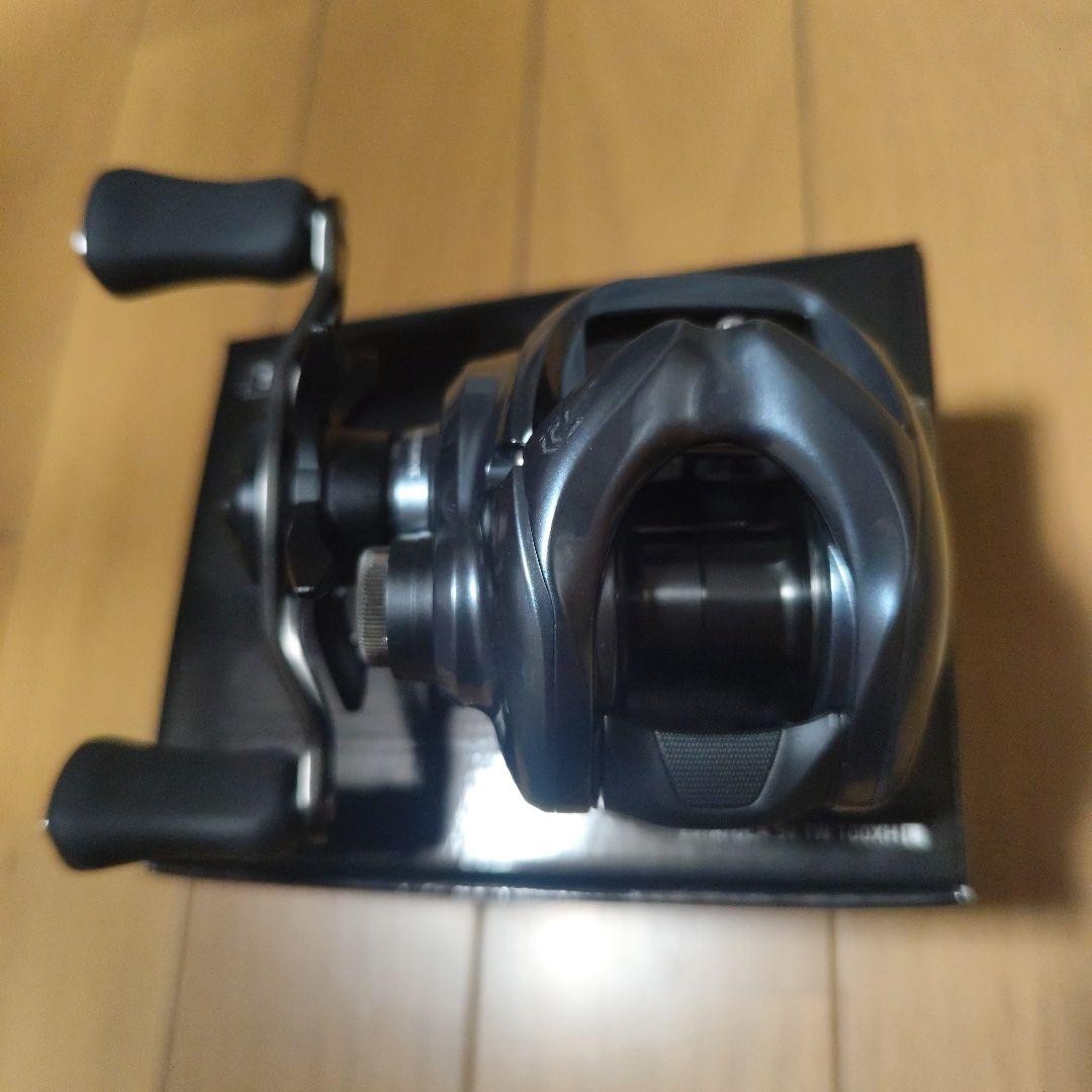 Daiwa Tatula SV TW 100XHL Baitcasting Reel 25 lb Gear Ratio Used Packaged