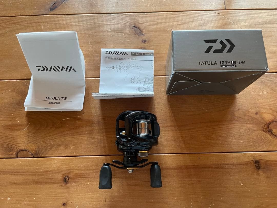 DAIWA Tatula 103HL TW Left Handle Baitcasting Reel w/ Box & Manual