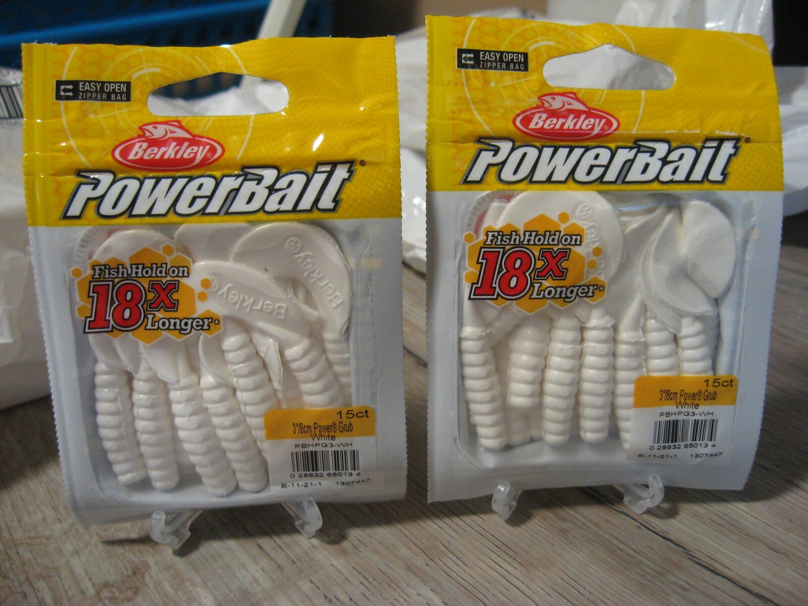 2 Packs Berkley Soft Fishing PowerBait / 3″ Single Tail Power Grub / White