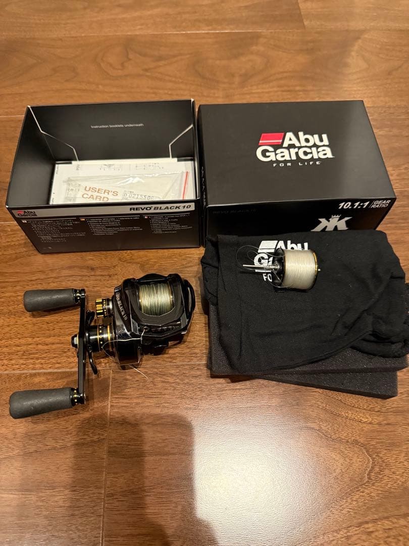 Abu Garcia Revo Black 10 With Changing Spool