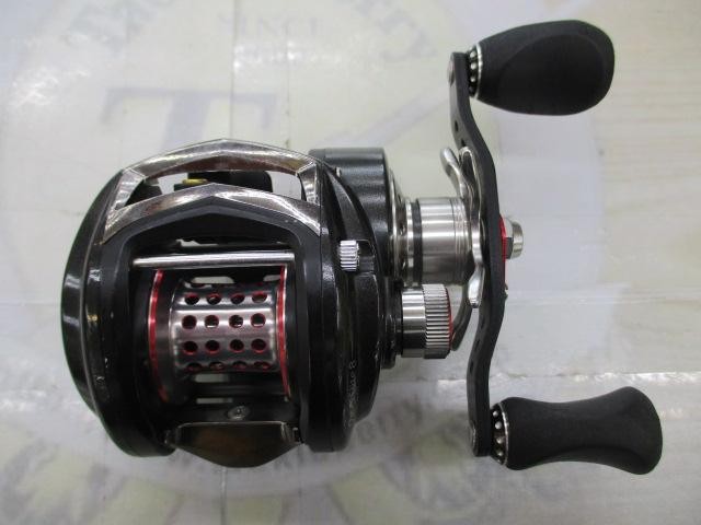 Abu Revo Elite 8 (Silver spool) Cond/B