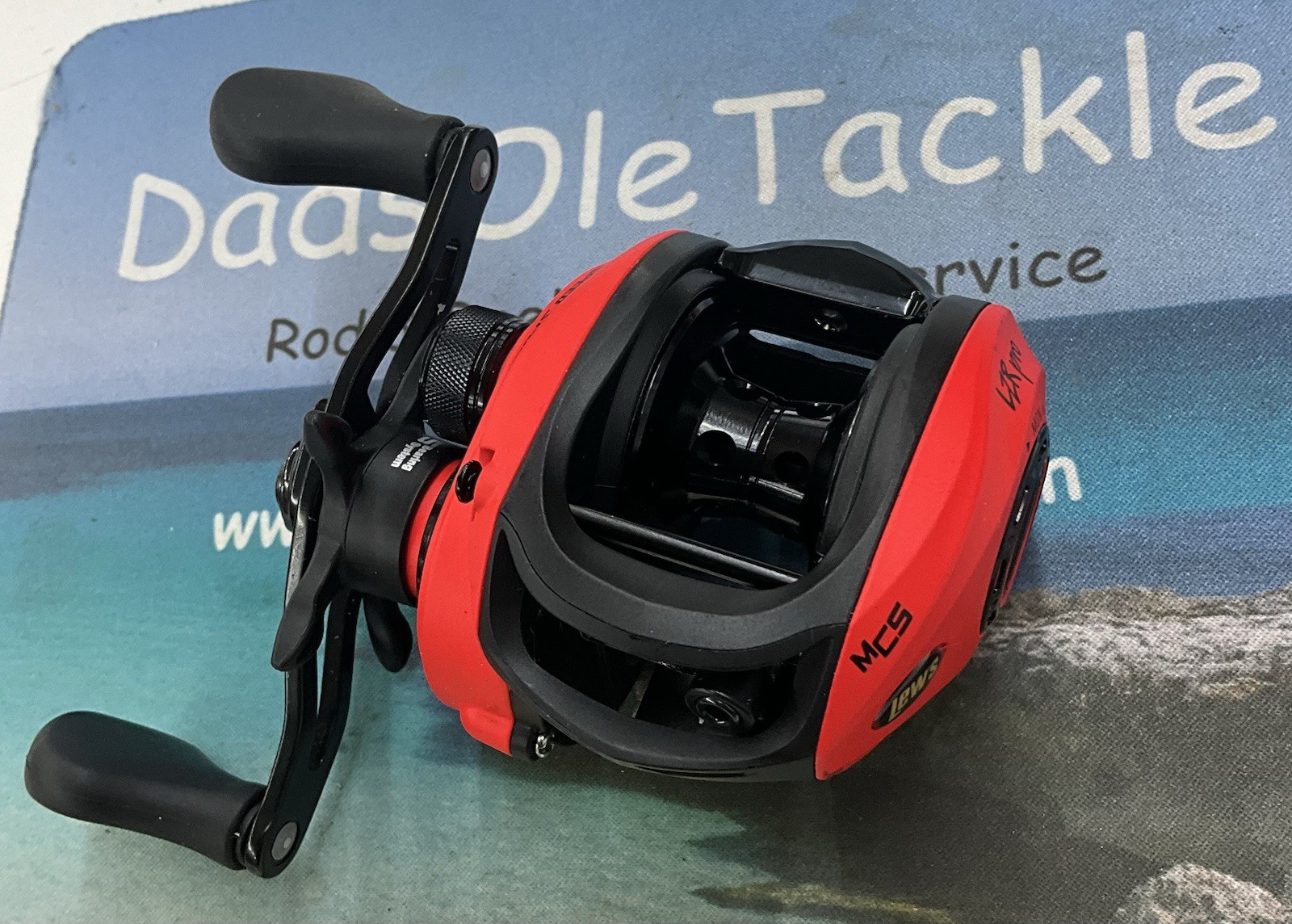 Lew’s Speed Spool LZRP1SH Fishing Reel