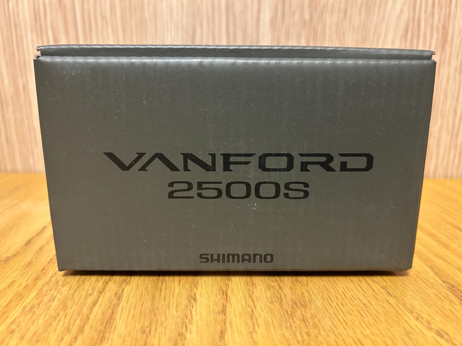 Shimano 24 VANFORD 2500S 5.1 Spinning Reel New in Box