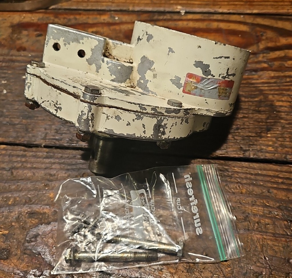 GOOD USED 3HP JIFFY ICE AUGER MODEL 30  Transmission