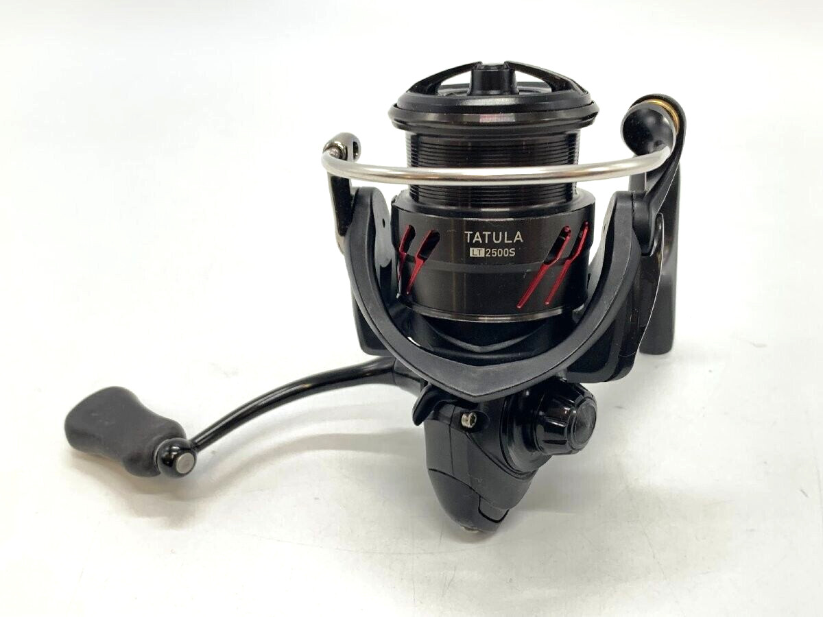 Daiwa 18 Tatula LT2500S spinning reel