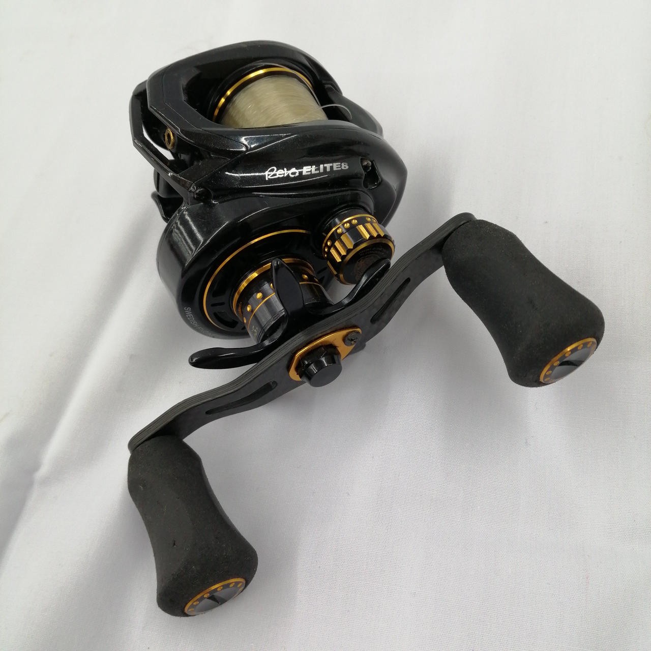 ABU GARCTA Baitcasting Reel REVO ELITE8 From Japan