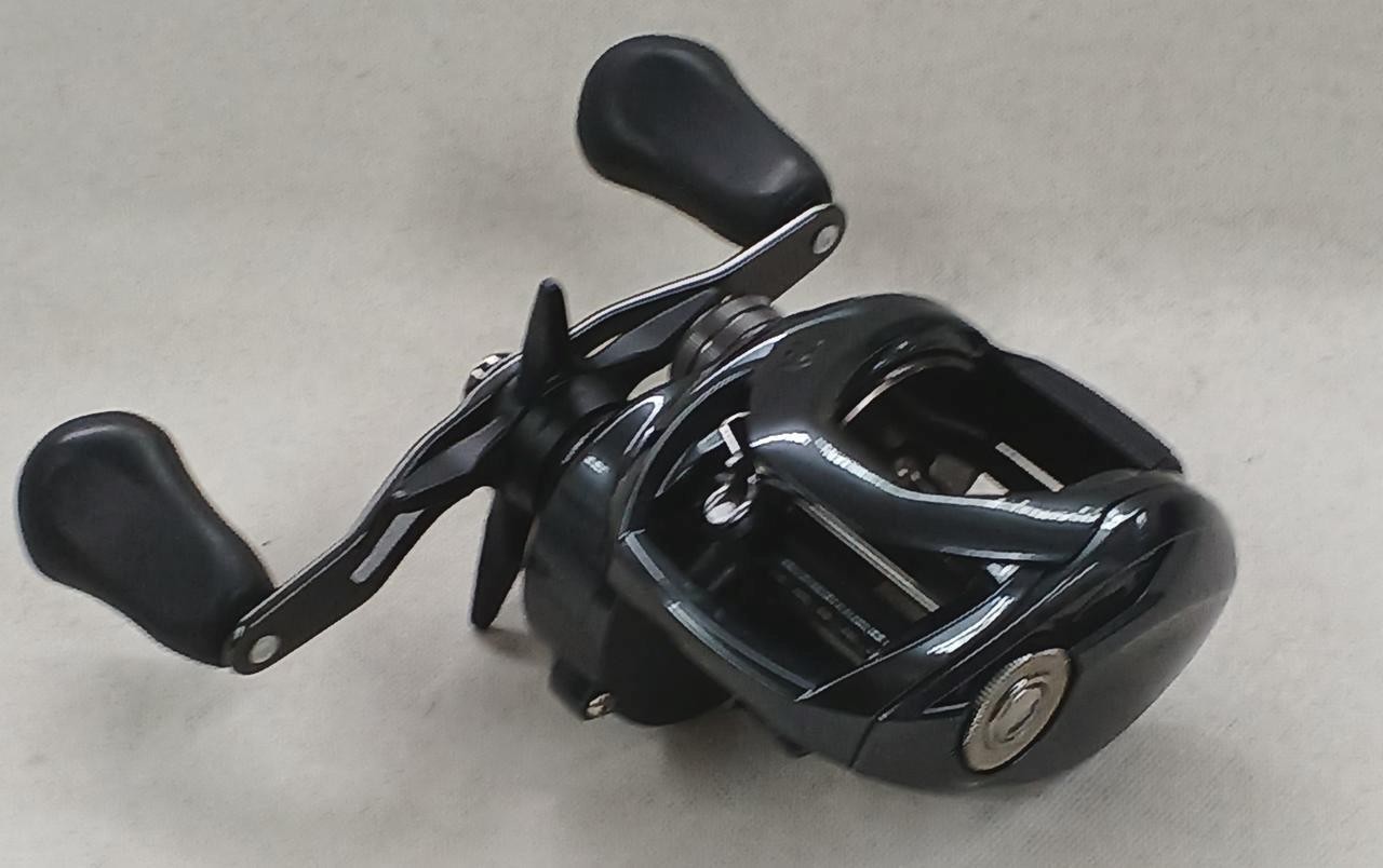 DAIWA TATULA 400 bait reel