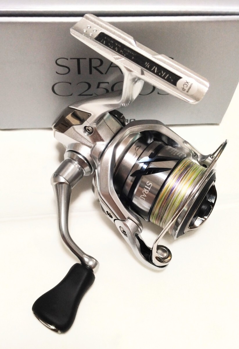 Shimano spinning reel 23 Stradic C2500S 04580 Fishing gear Japan Used